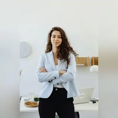 李河